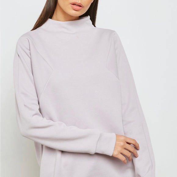 Reebok sweatshirt size S - Picture 2 of 5